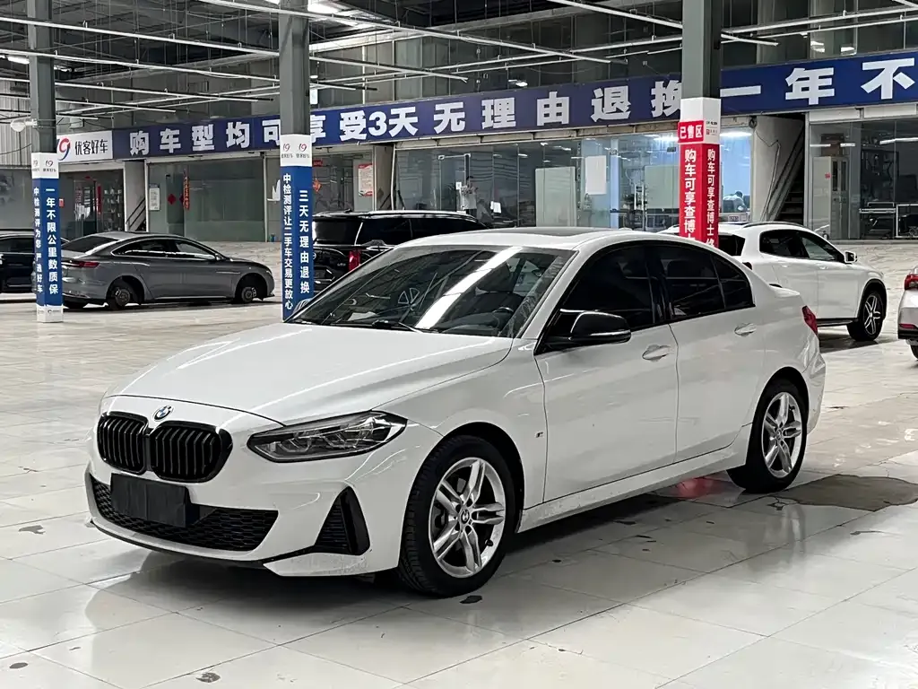 BMW 1 Series — фото 1