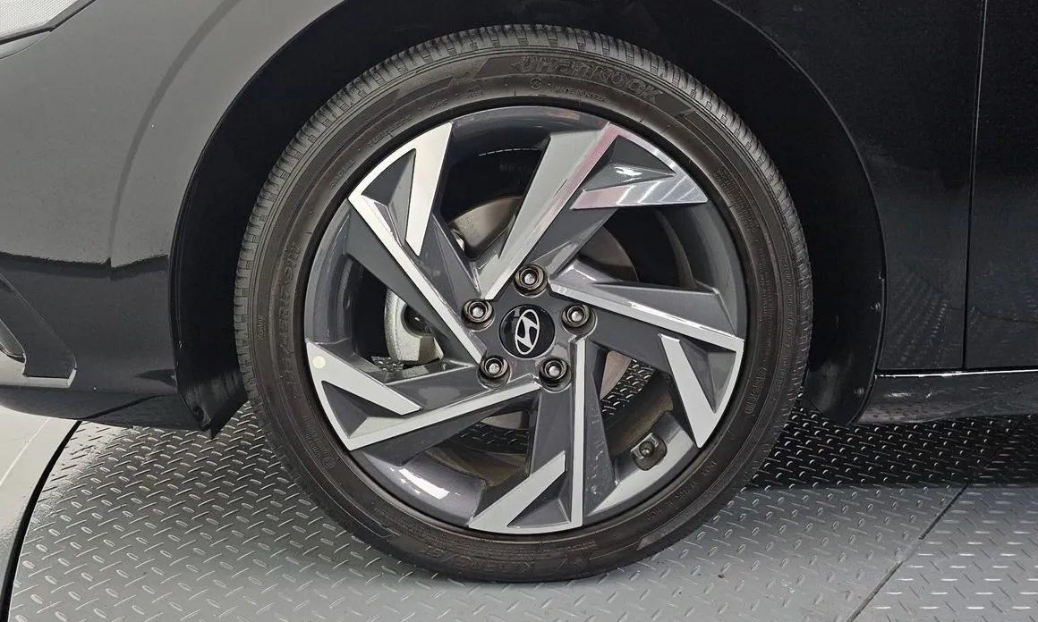Hyundai AVANTE — фото 7