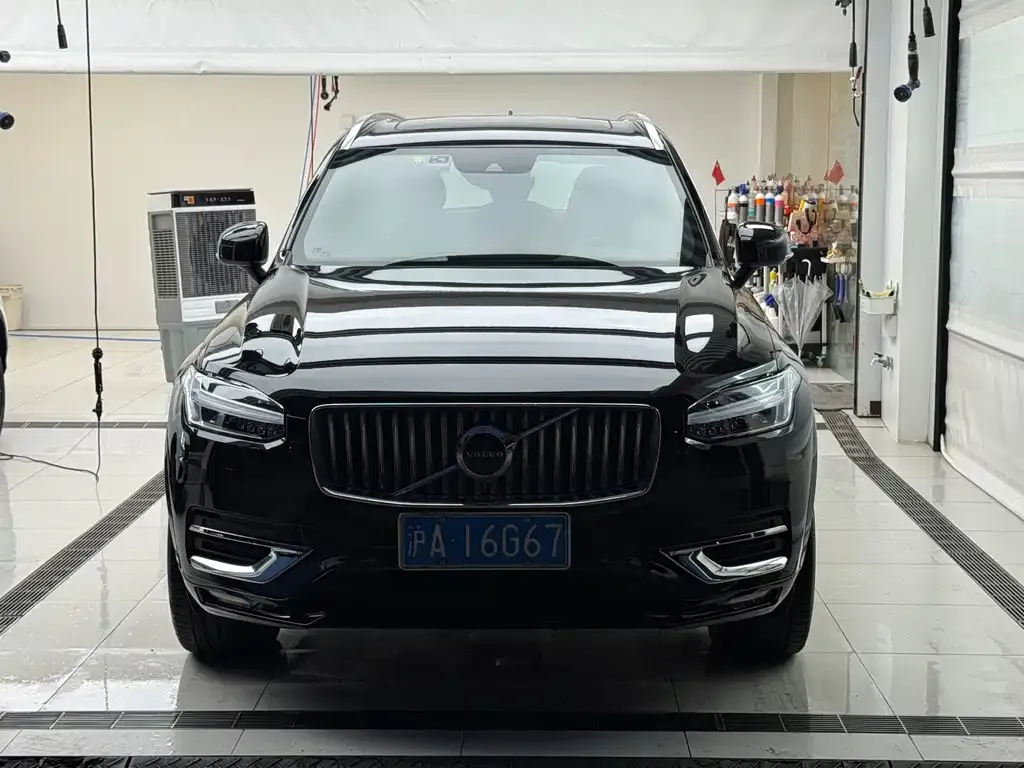 Volvo XC90 — фото 4