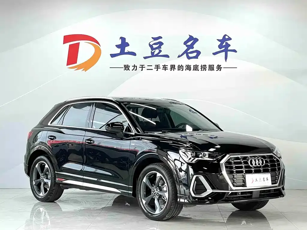 Audi Q3 — фото 4