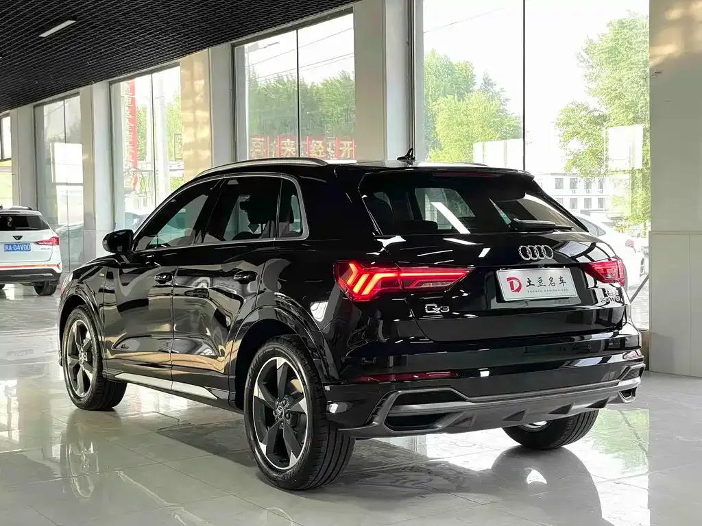 Audi Q3 — фото 2
