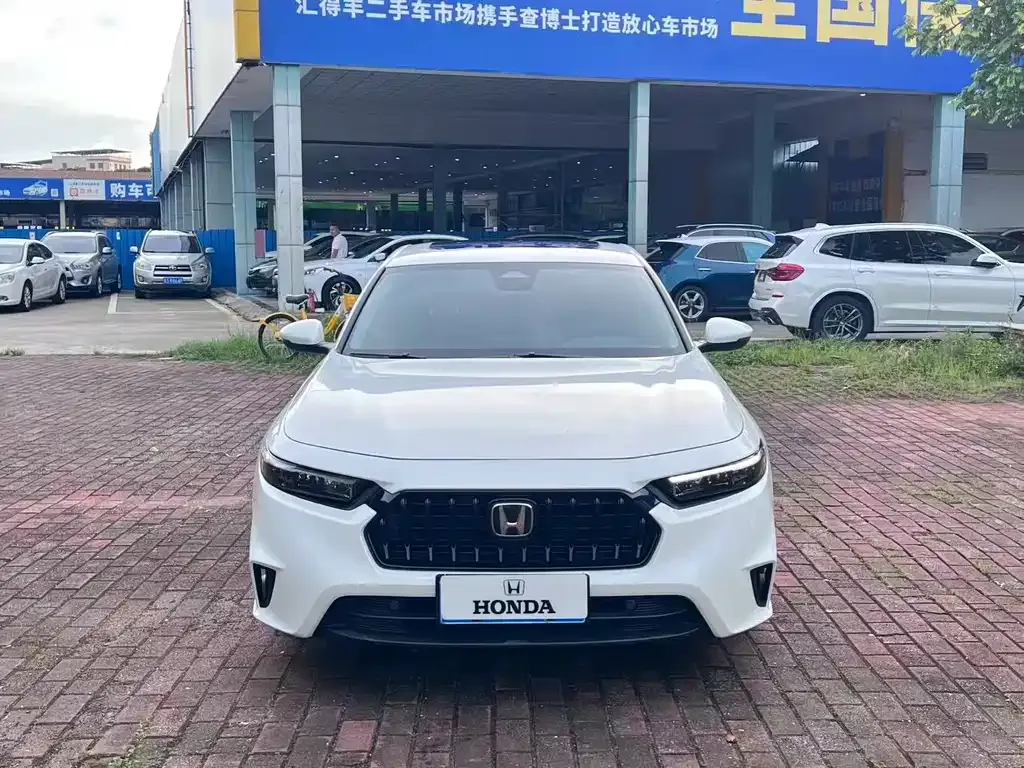Honda Inspire 2024 из CN, фото 4