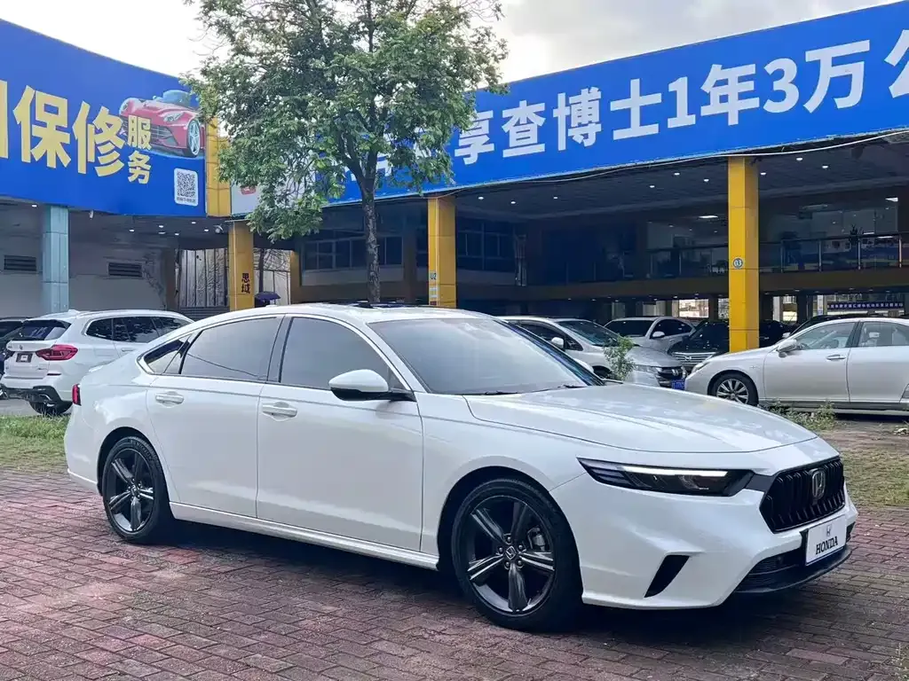 Honda Inspire 2024 из CN, фото 9