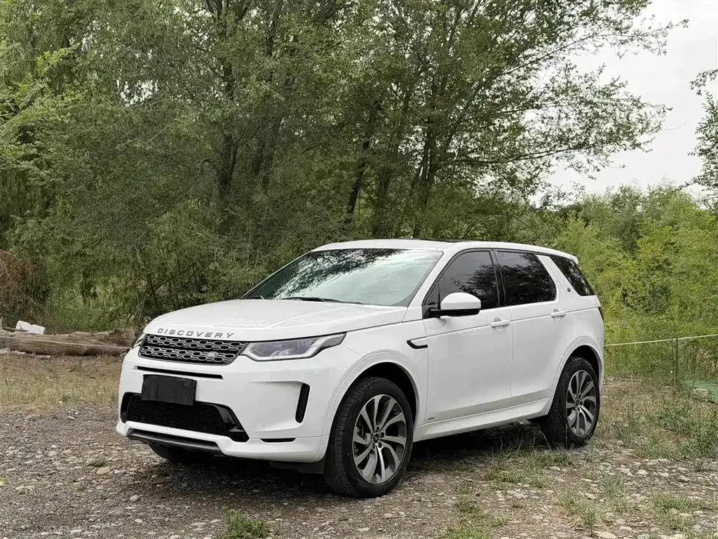 Land Rover Discovery Sport — фото 1