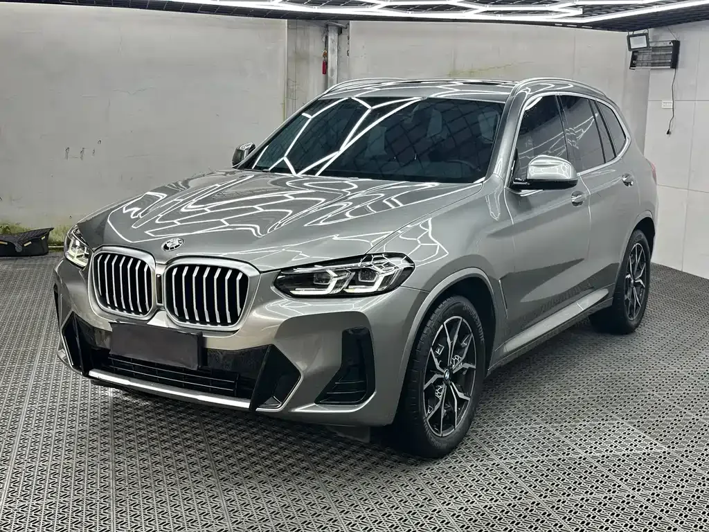 BMW X3 — фото 8