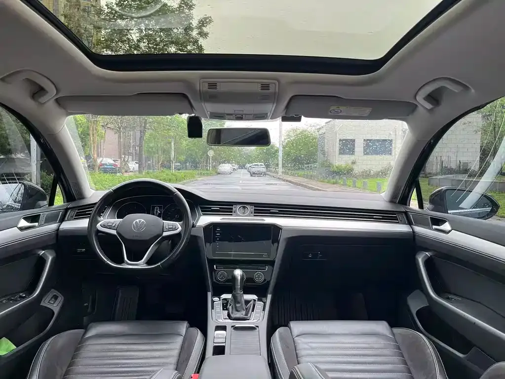 Volkswagen Magotan 2023 из CN, фото 5