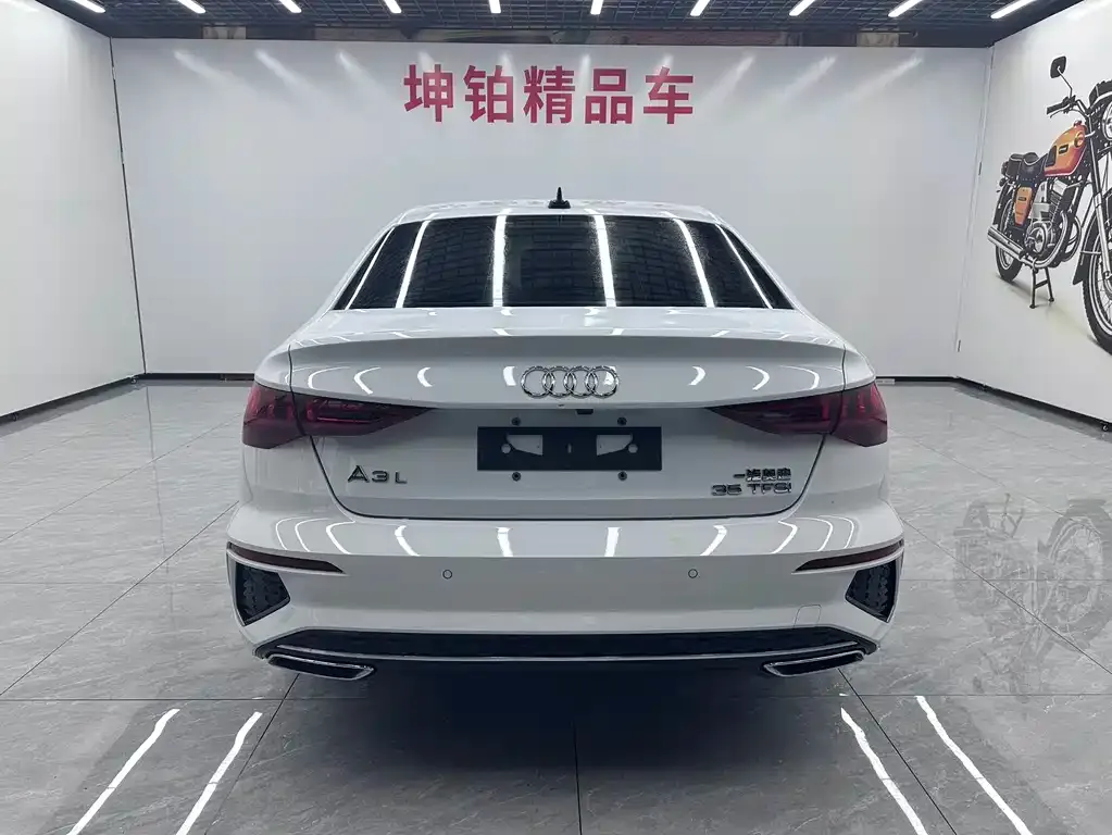 Audi A3 — фото 2