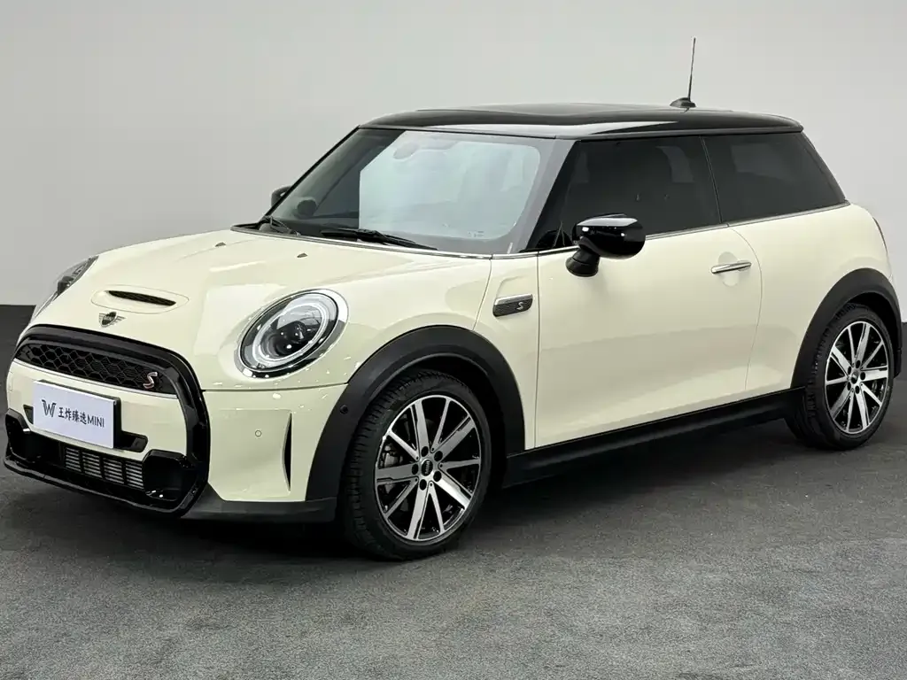 MINI Cooper (3-door) — фото 1