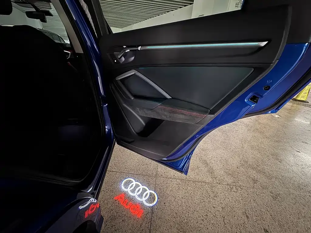 Audi Q3 Sportback — фото 5