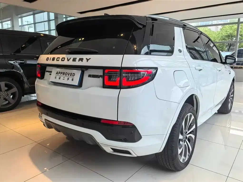 Land Rover Discovery Sport — фото 8