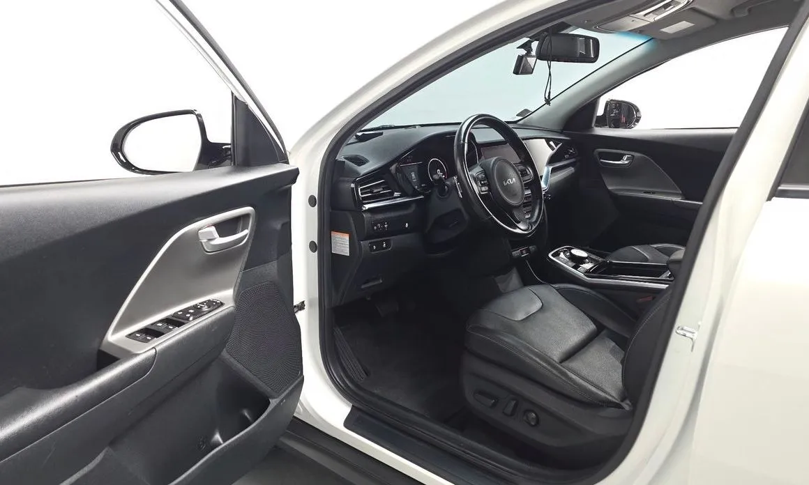 Kia Niro 2023 из KR, фото 7