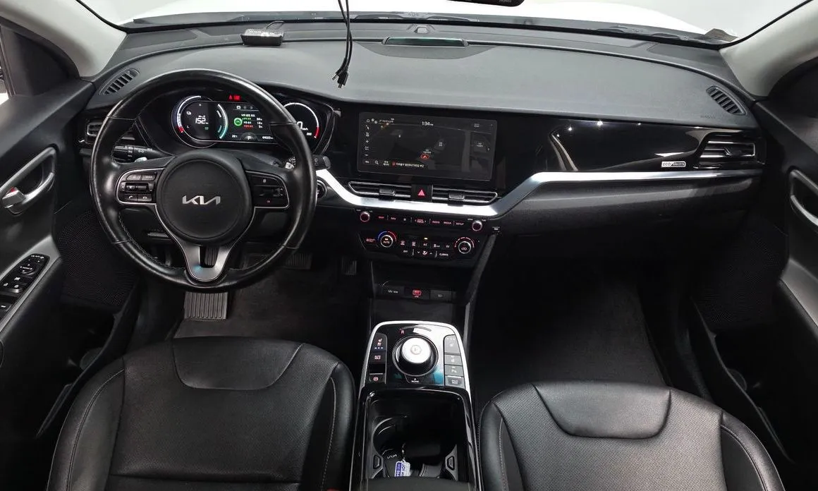 Kia Niro 2023 из KR, фото 9
