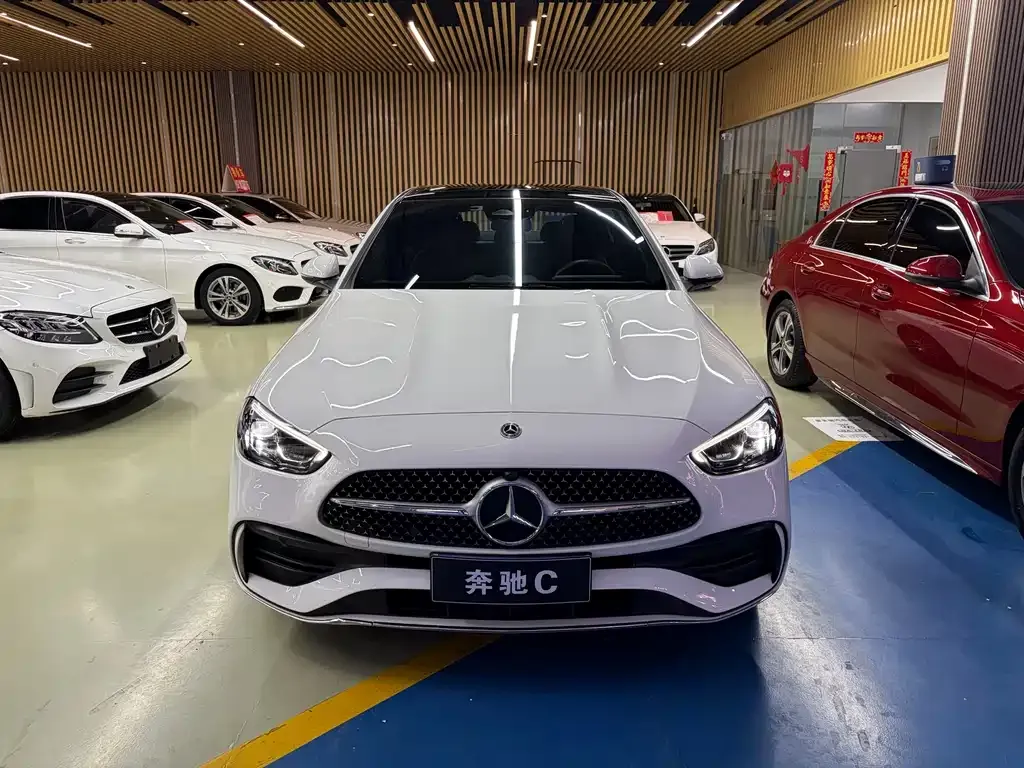 Mercedes-Benz C-Class — фото 10