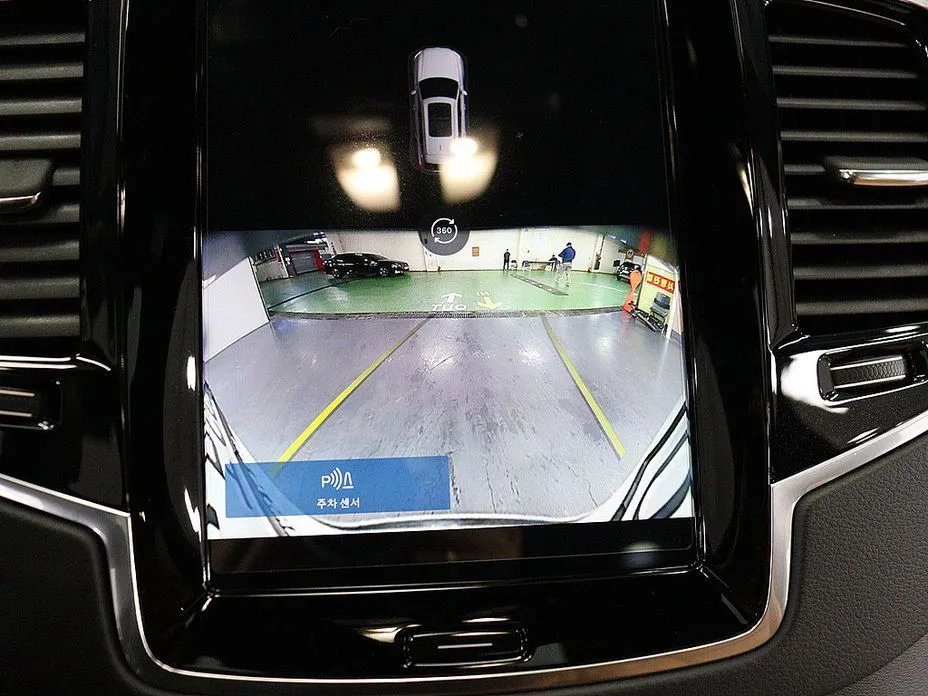 Volvo XC90 2023 из KR, фото 6