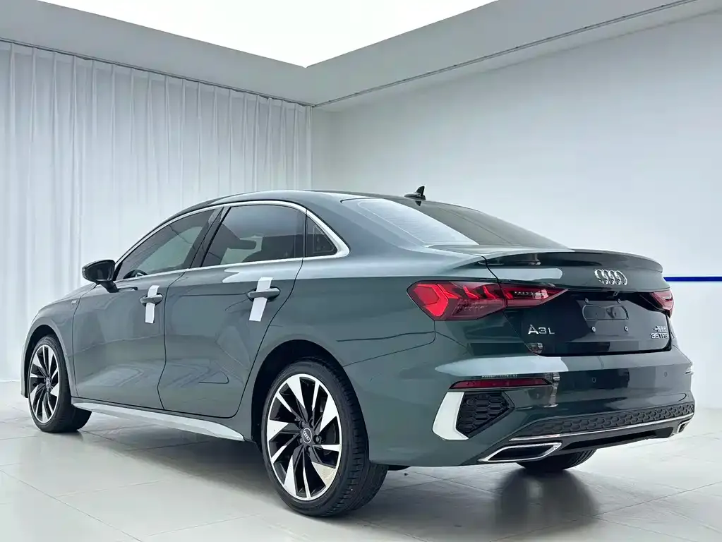 Audi A3 — фото 7