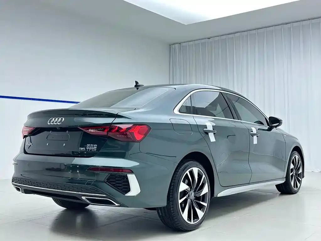 Audi A3 — фото 9