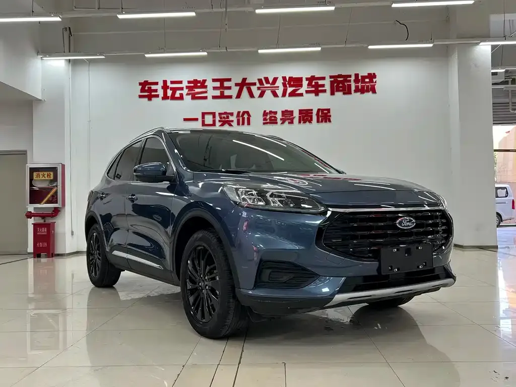 Ford Escape 2024 из CN, фото 3
