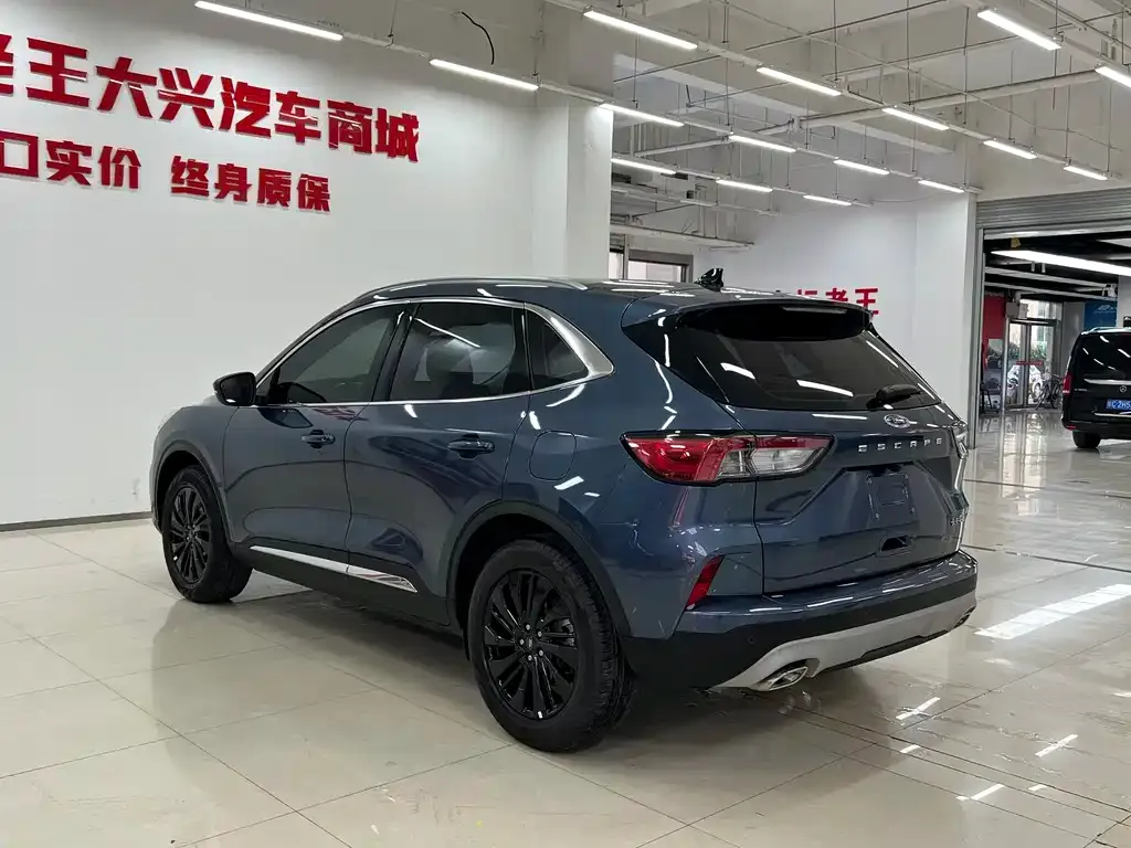 Ford Escape 2024 из CN, фото 5