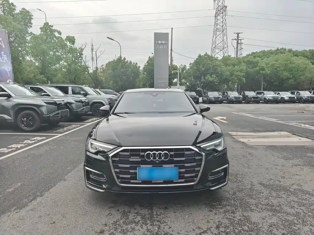 Audi A6L 2024 из CN, фото 8