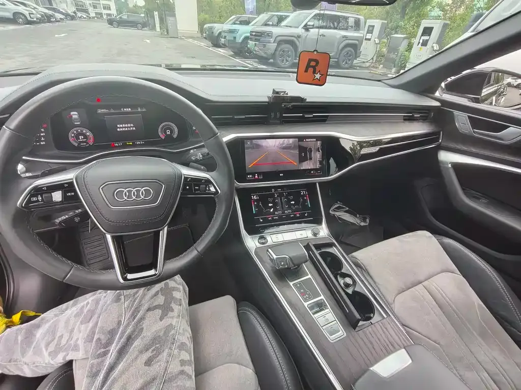 Audi A6L 2024 из CN, фото 3