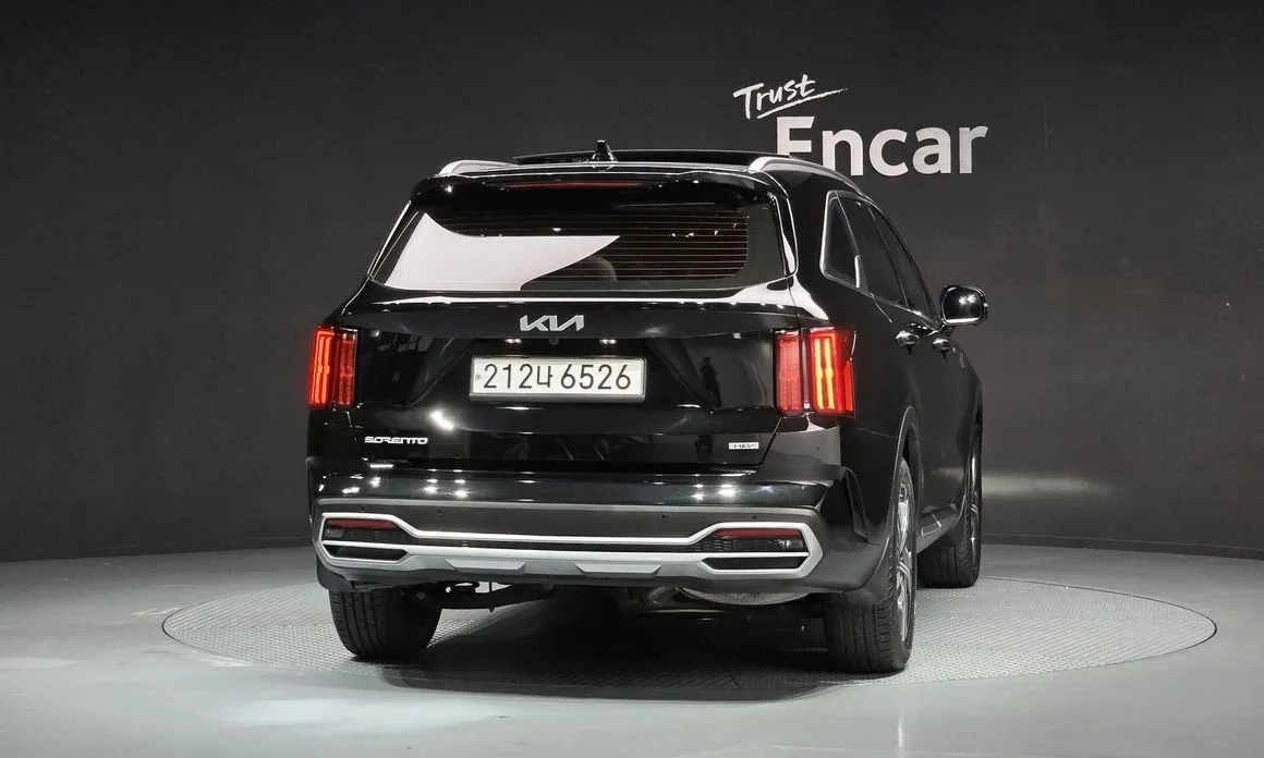 Kia Sorento — фото 6