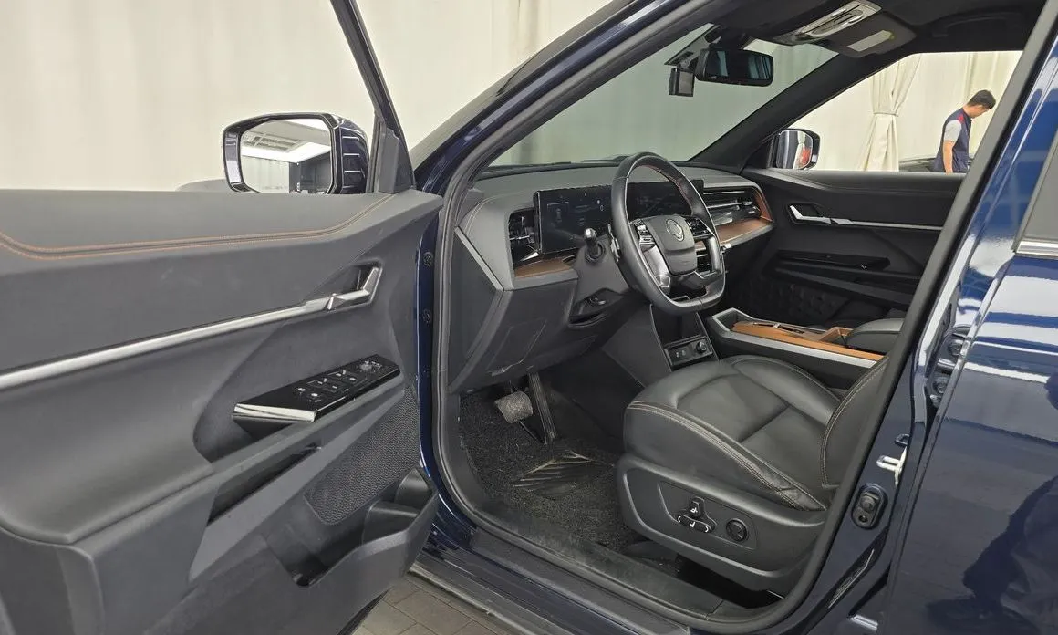 KG Mobility (Ssangyong) Torres 2024 из KR, фото 6