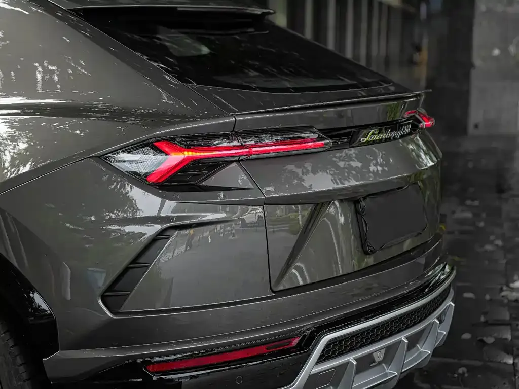Lamborghini Urus — фото 4