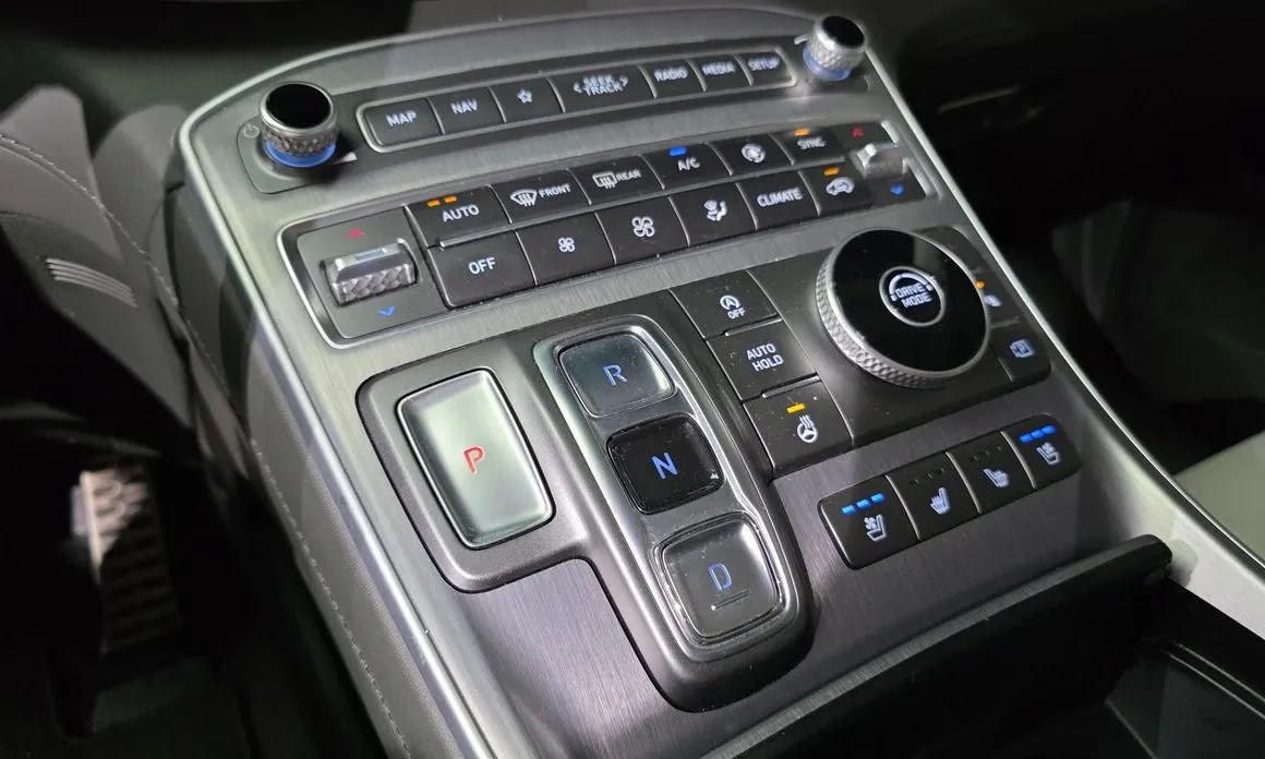 Hyundai Santafe — фото 8