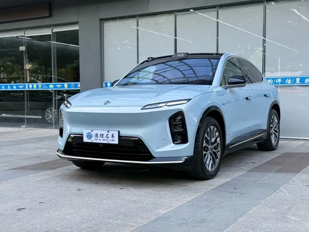 NIO EC6 — фото 8