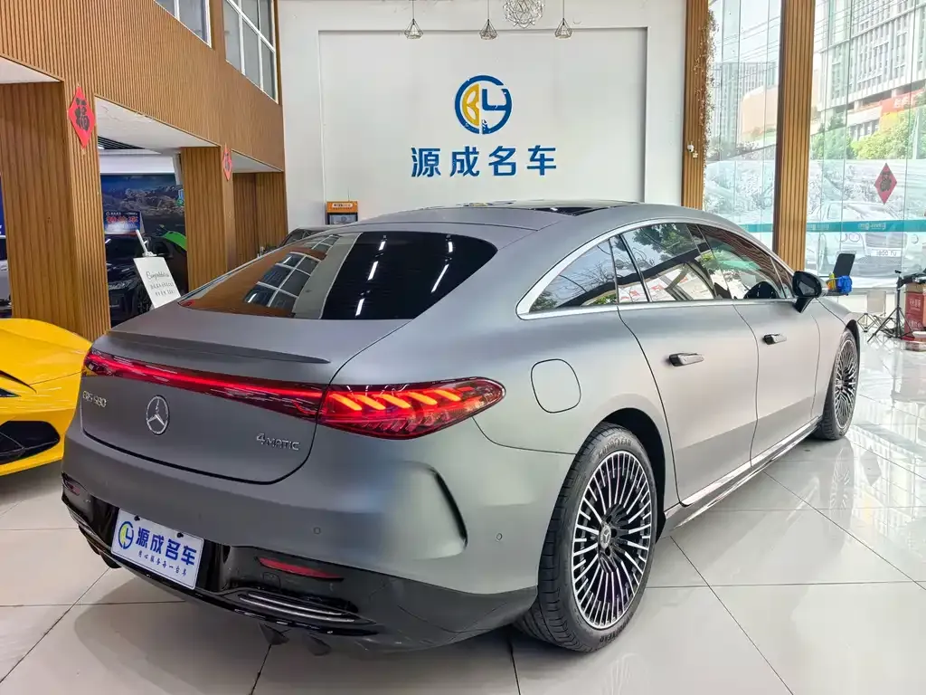 Mercedes-Benz EQS — фото 10