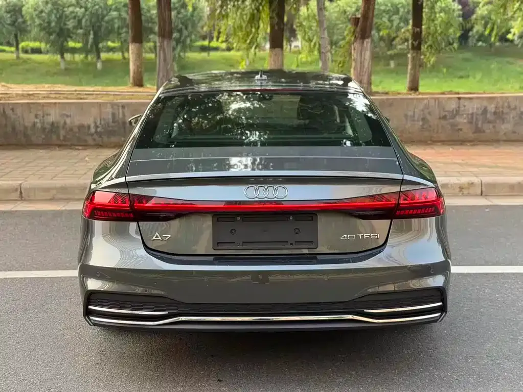 Audi A7 — фото 8