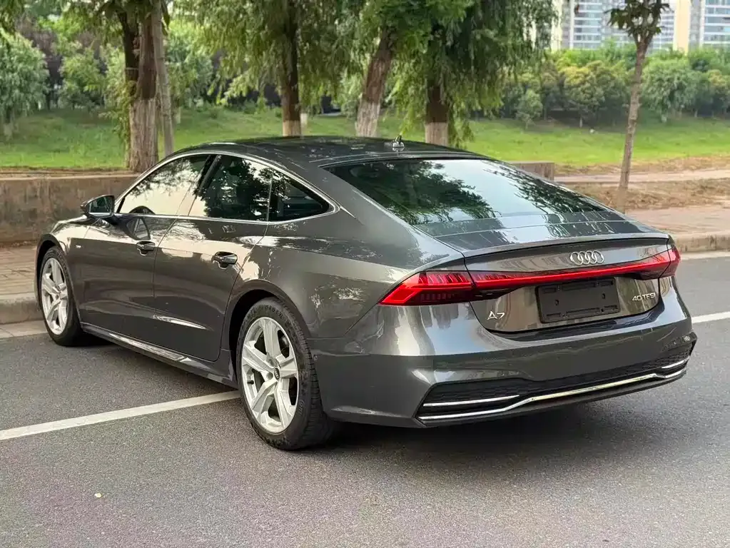Audi A7 — фото 10