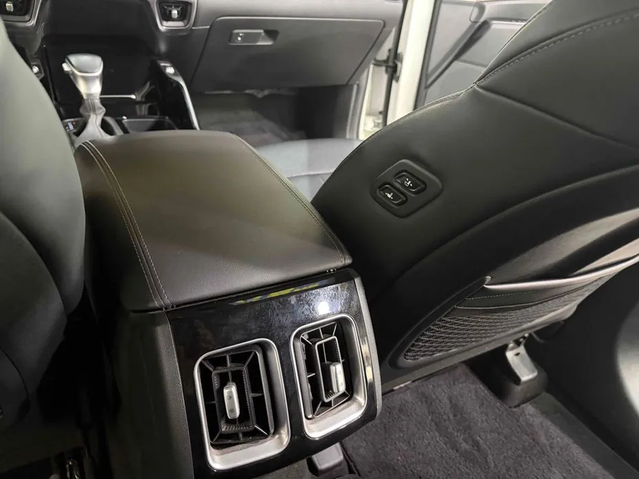 Kia Sorento — фото 4
