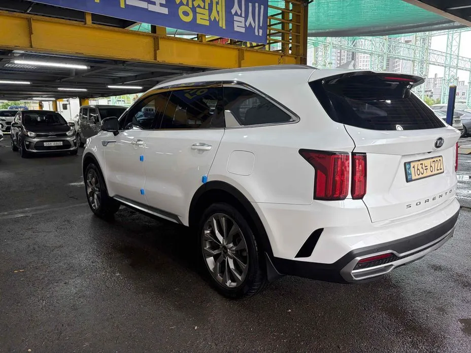Kia Sorento — фото 6