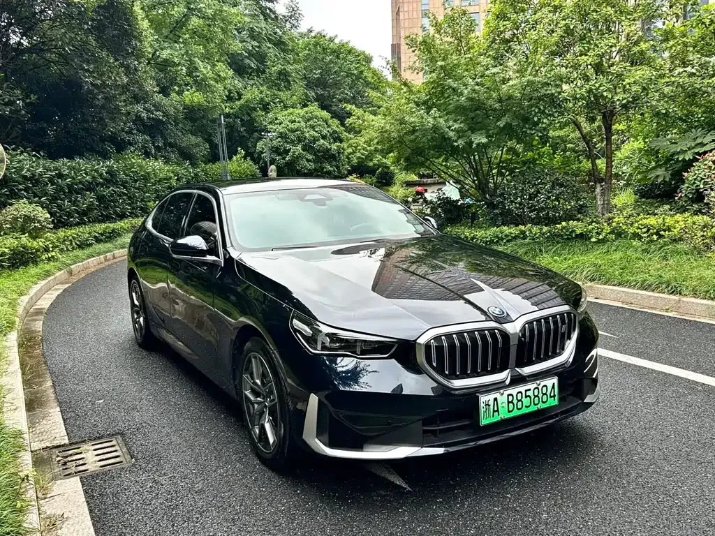 BMW i5 2025 из CN, фото 6