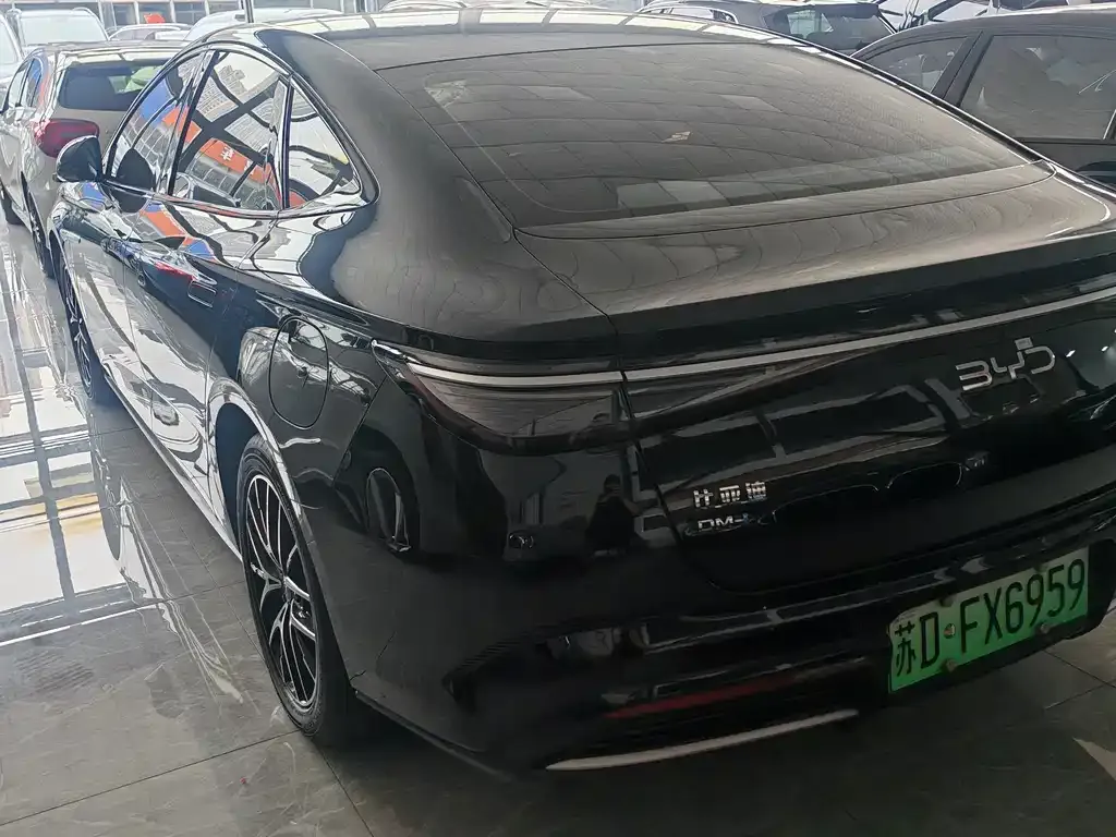 BYD Seal 07 DM-i — фото 5