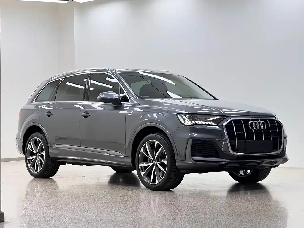 Audi Q7 — фото 7