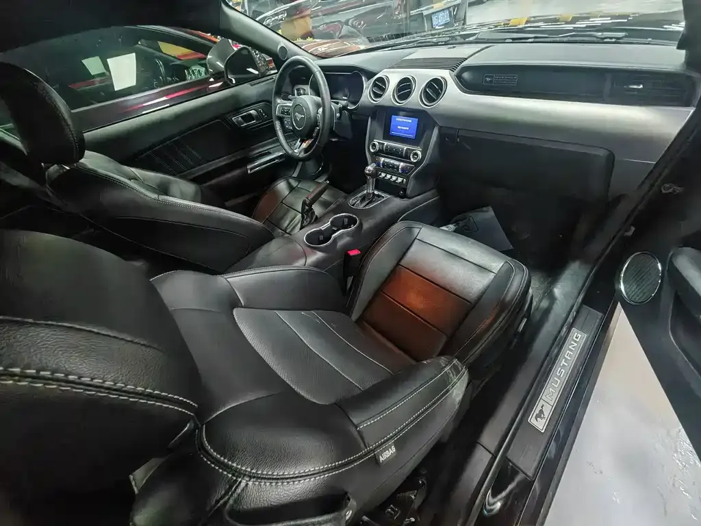 Ford Mustang 2021 из CN, фото 3
