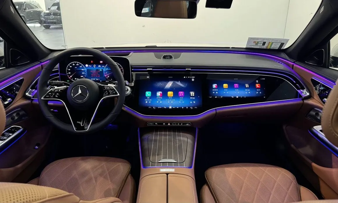 Mercedes-Benz E-Class — фото 10