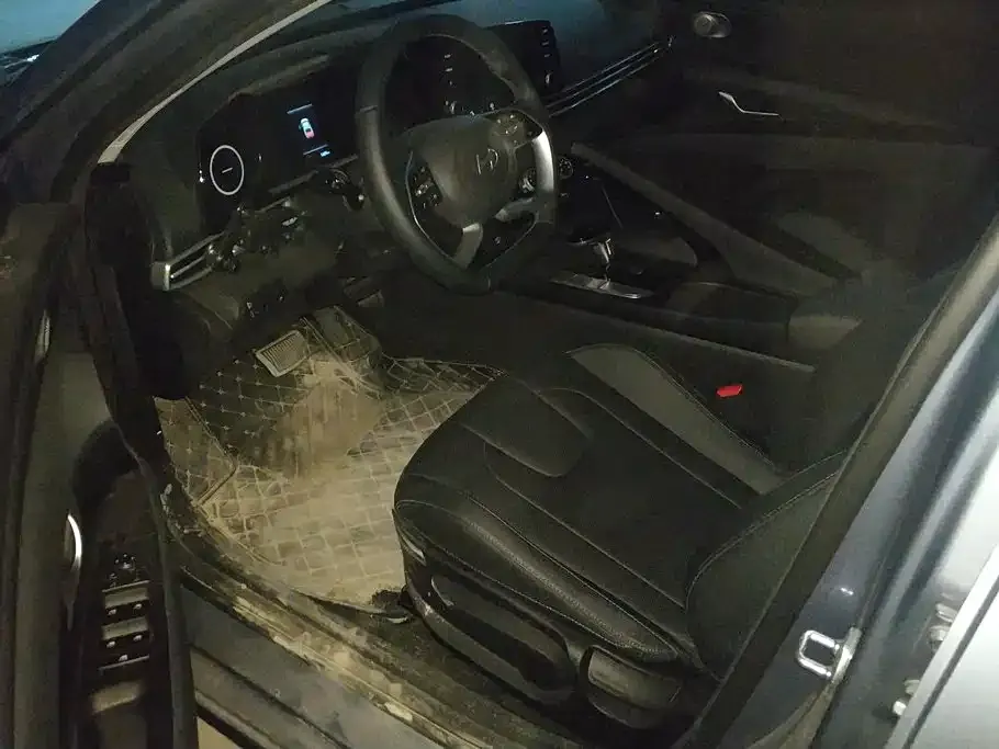 Hyundai Elantra 2024 из CN, фото 7