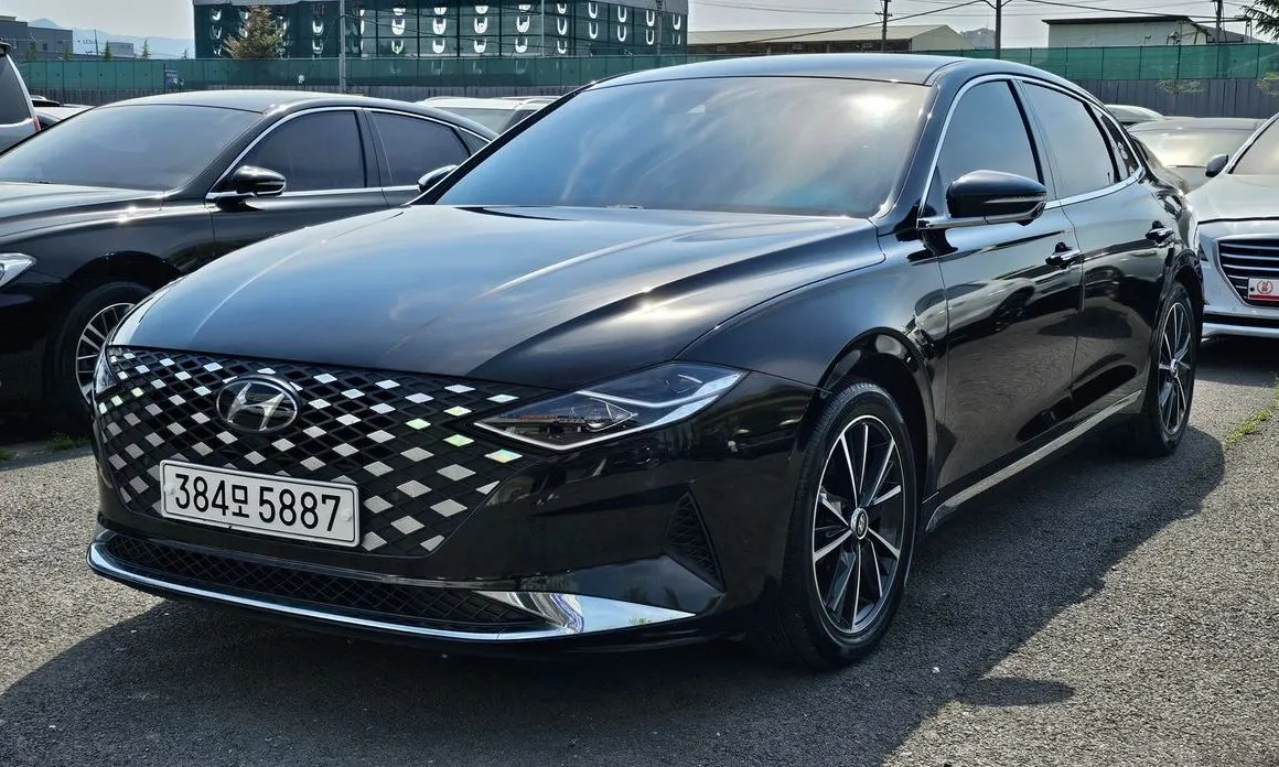 Hyundai Grandeur — фото 4