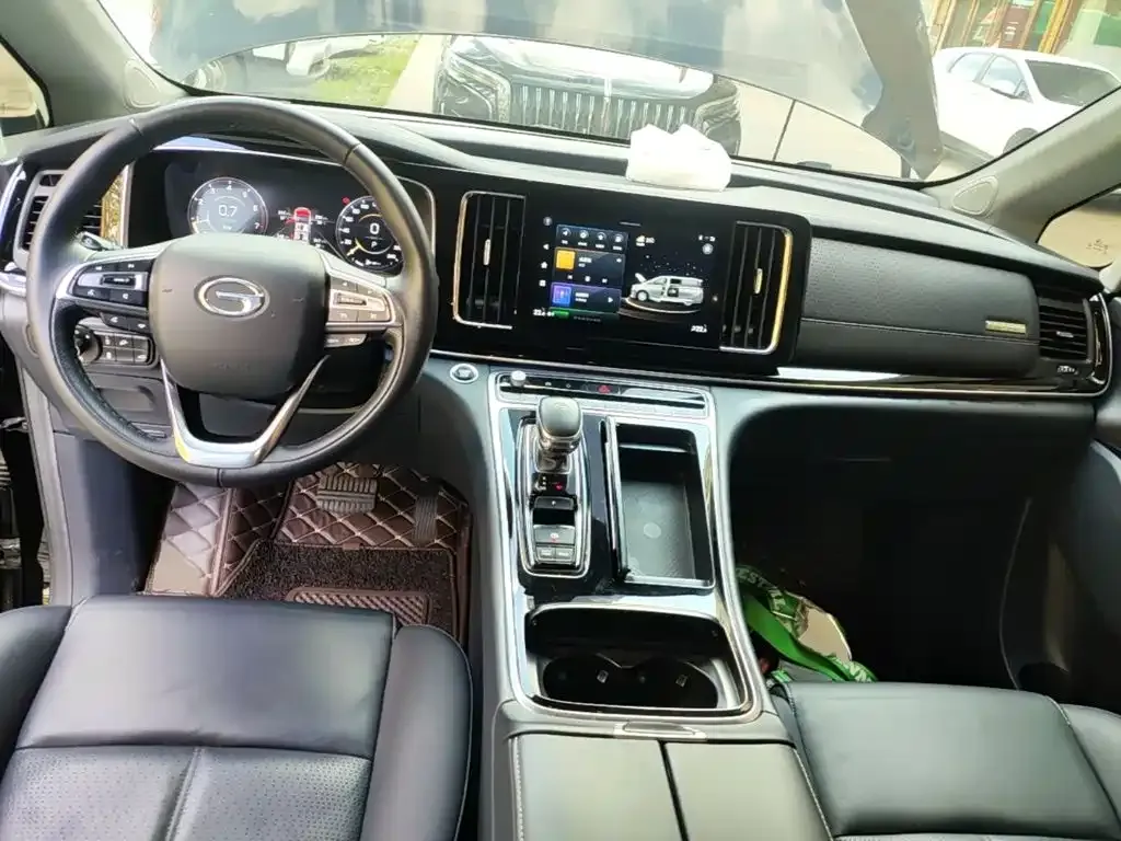 GAC Motor Trumpchi M8 — фото 5