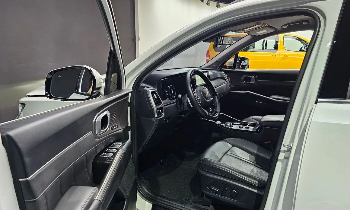 Kia Sorento — фото 5