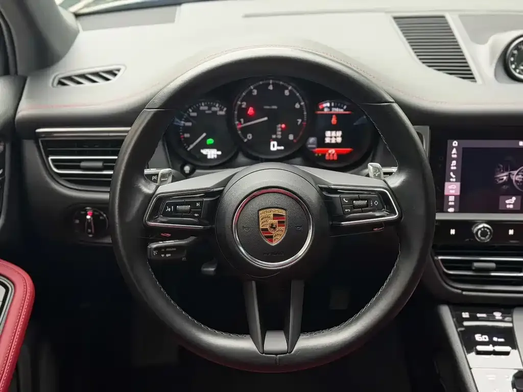 Porsche Macan — фото 2