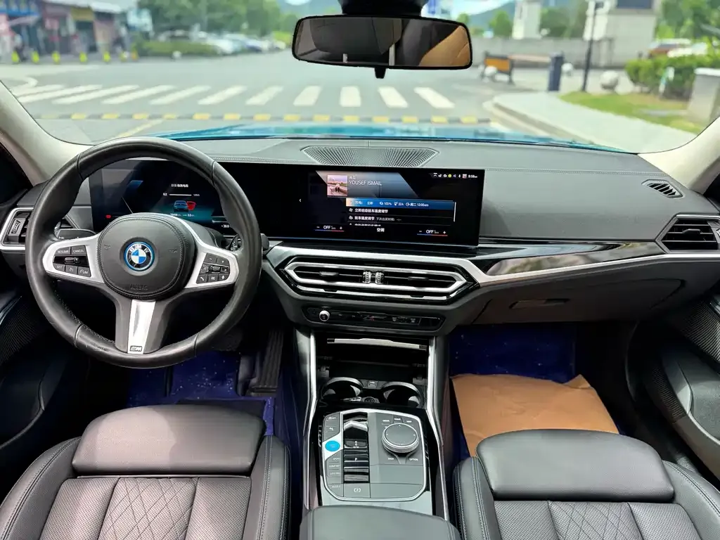BMW i3 — фото 4