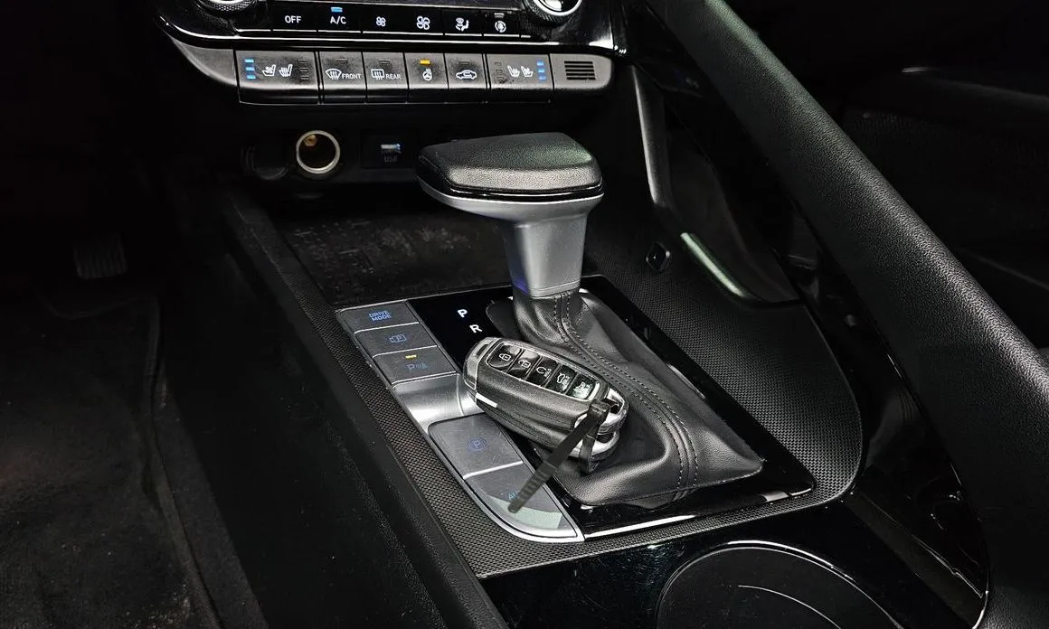 Hyundai AVANTE 2022 из KR, фото 8
