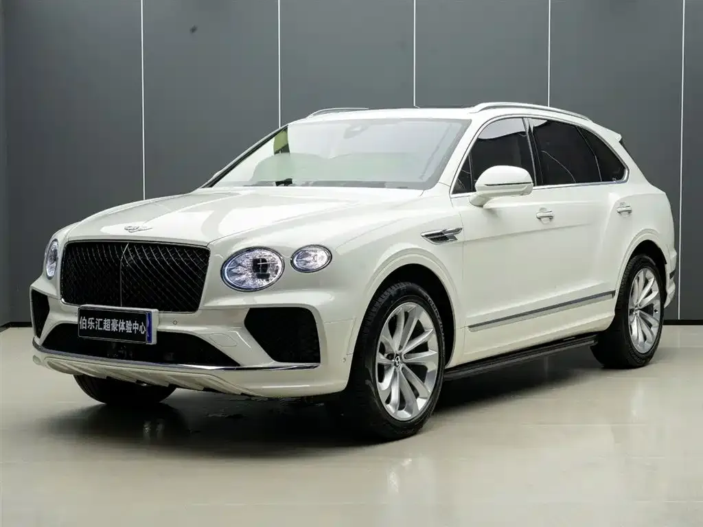 Bentley Bentayga — фото 8