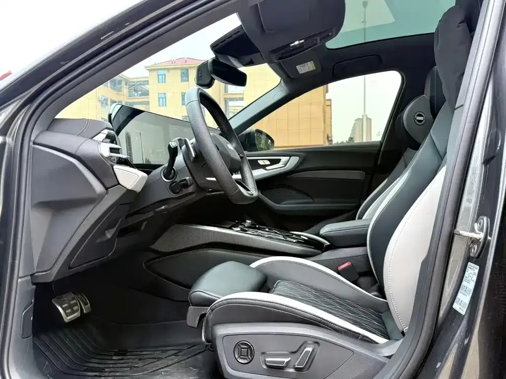 Audi A5L 2025 из CN, фото 2