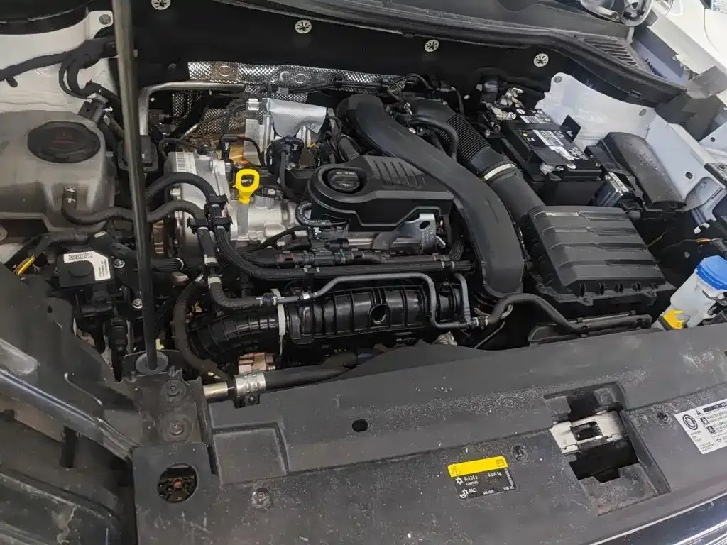 Volkswagen Tharu — фото 8