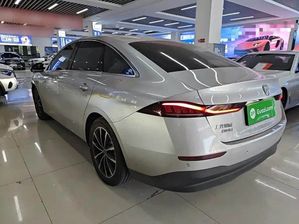 Roewe D7 — фото 9